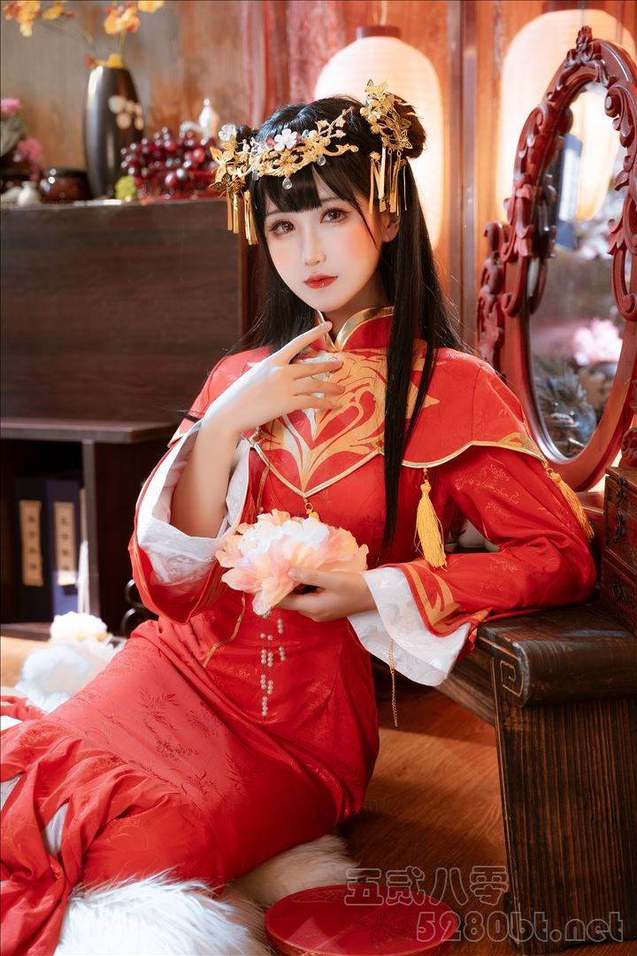 高冷妹子@三度_69 2025新年自拍套装[62P-702M]推荐预览图